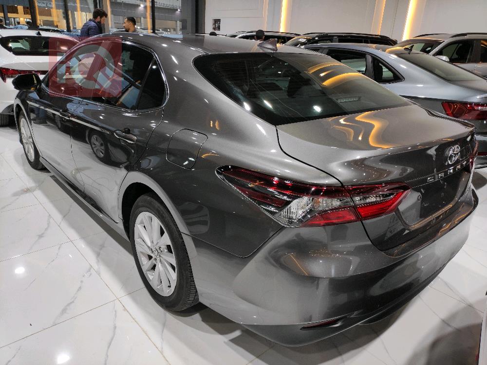 تۆیۆتا کامری